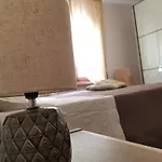 Del Mar Country Loft Апартаменты *