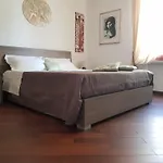 Del Mar Country Loft Апартаменты *