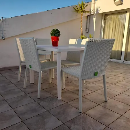 Del Mar Country Loft Apartman *
